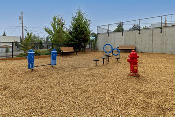 Pet friendly community with off-leash dog park